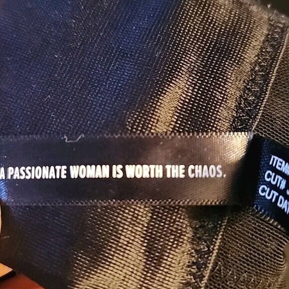 Torrid Bra 40DDD 360 Back Smoothing T Shirt Black Floral Underwire - Picture 9 of 12